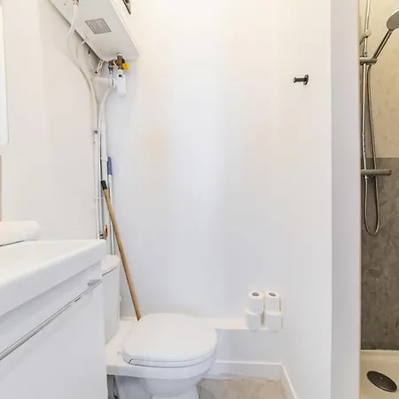 Appartement A Deux Pas Des Halles A Parijs