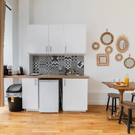A Deux Pas Des Halles A Appartement *