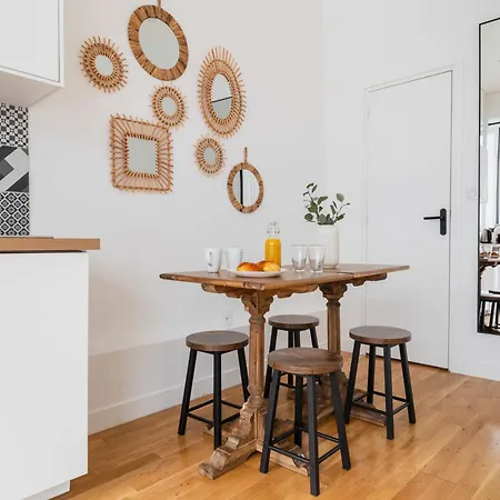 A Deux Pas Des Halles A Apartman
